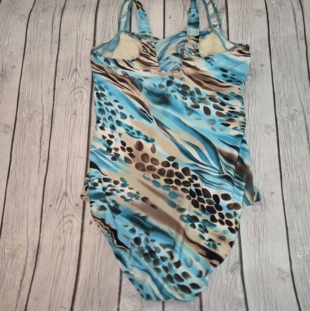Miraclesuit Escape Animal Print Aqua Turquoise One Piece Swimsuit Size 16